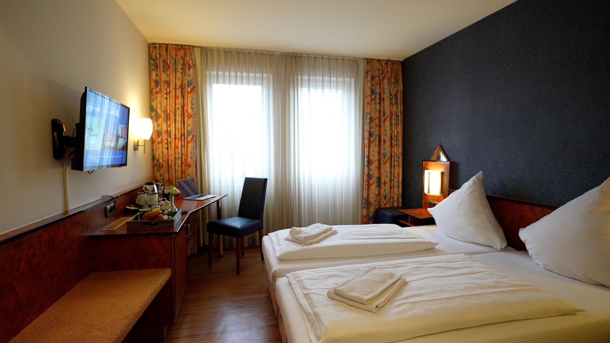 Hotel Miramar Am Roemer فرانكفورت المظهر الخارجي الصورة