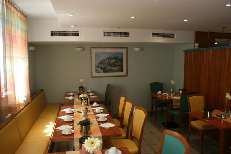 Hotel Miramar Am Roemer فرانكفورت المظهر الخارجي الصورة